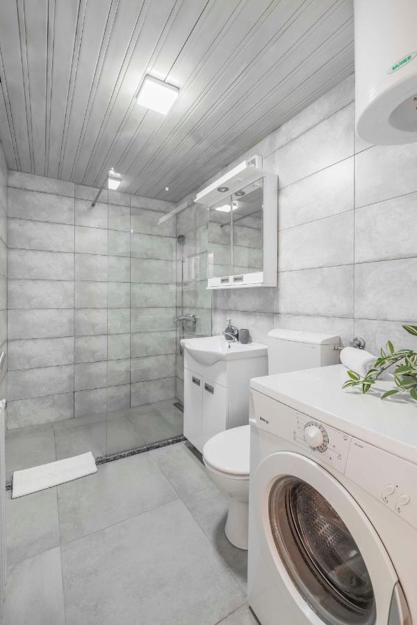 Sari City Center Apartment Novi Sad Esterno foto