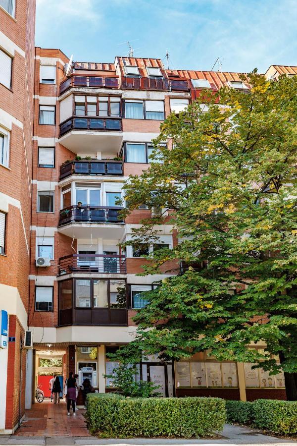 Sari City Center Apartment Novi Sad Esterno foto